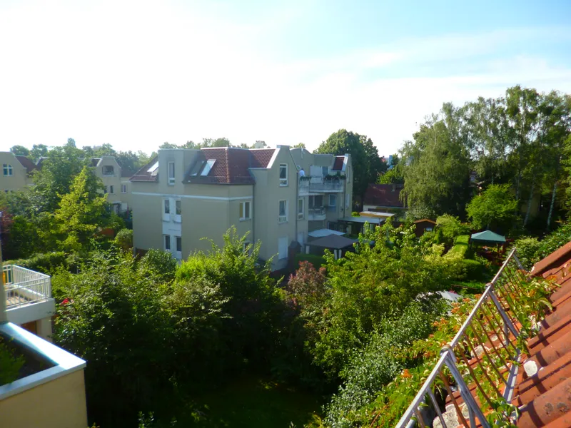 *NUR MIT WBS 100 FÜR 4 PERSONEN im Holländerviertel -3-Zimmerwohnung mit Südbalkon*** — photo 1